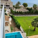 Atico Con Terraza Y Vistas Al Mar شقة