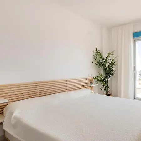 Atico Con Terraza Y Vistas Al Mar شقة دينايا