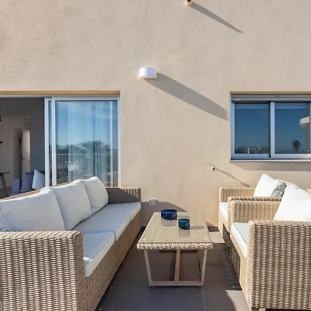 Atico Con Terraza Y Vistas Al Mar شقة